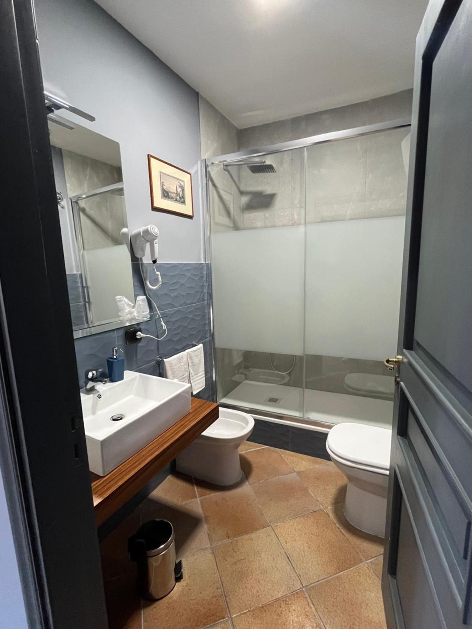 Naples Luxury Suites B&B 외부 사진